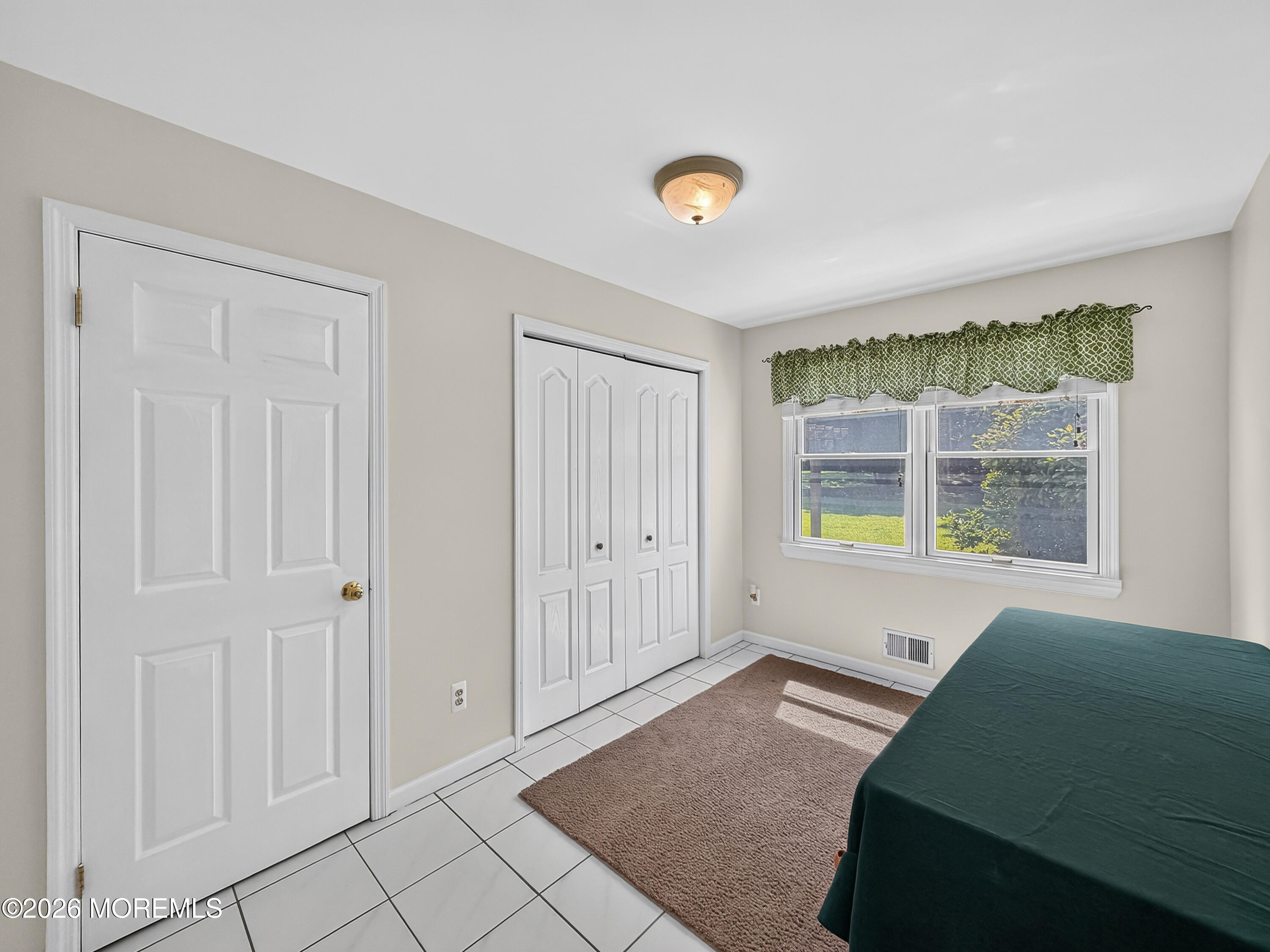 25 Rimwood Lane Howell NJ 07731