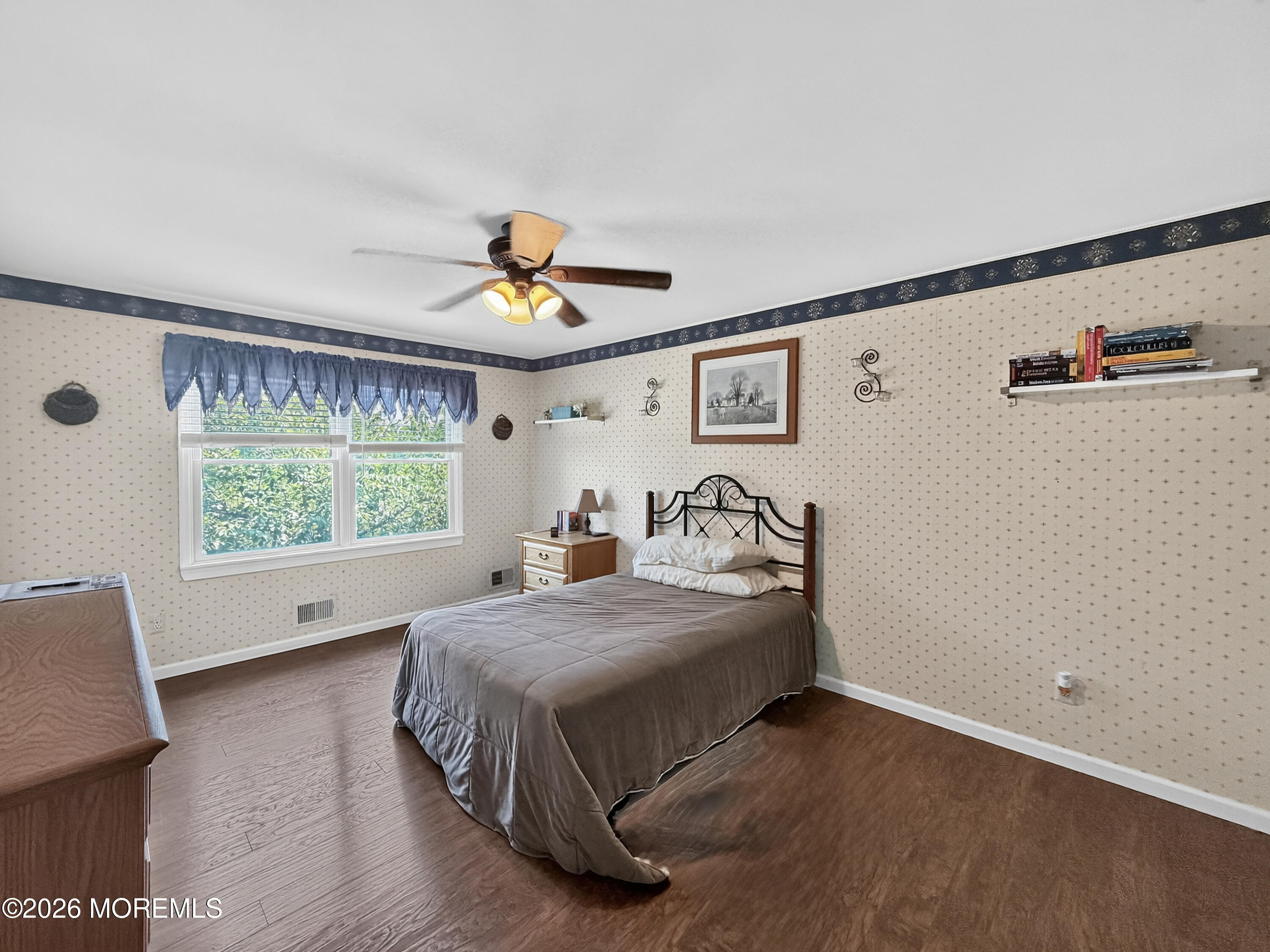 25 Rimwood Lane Howell NJ 07731