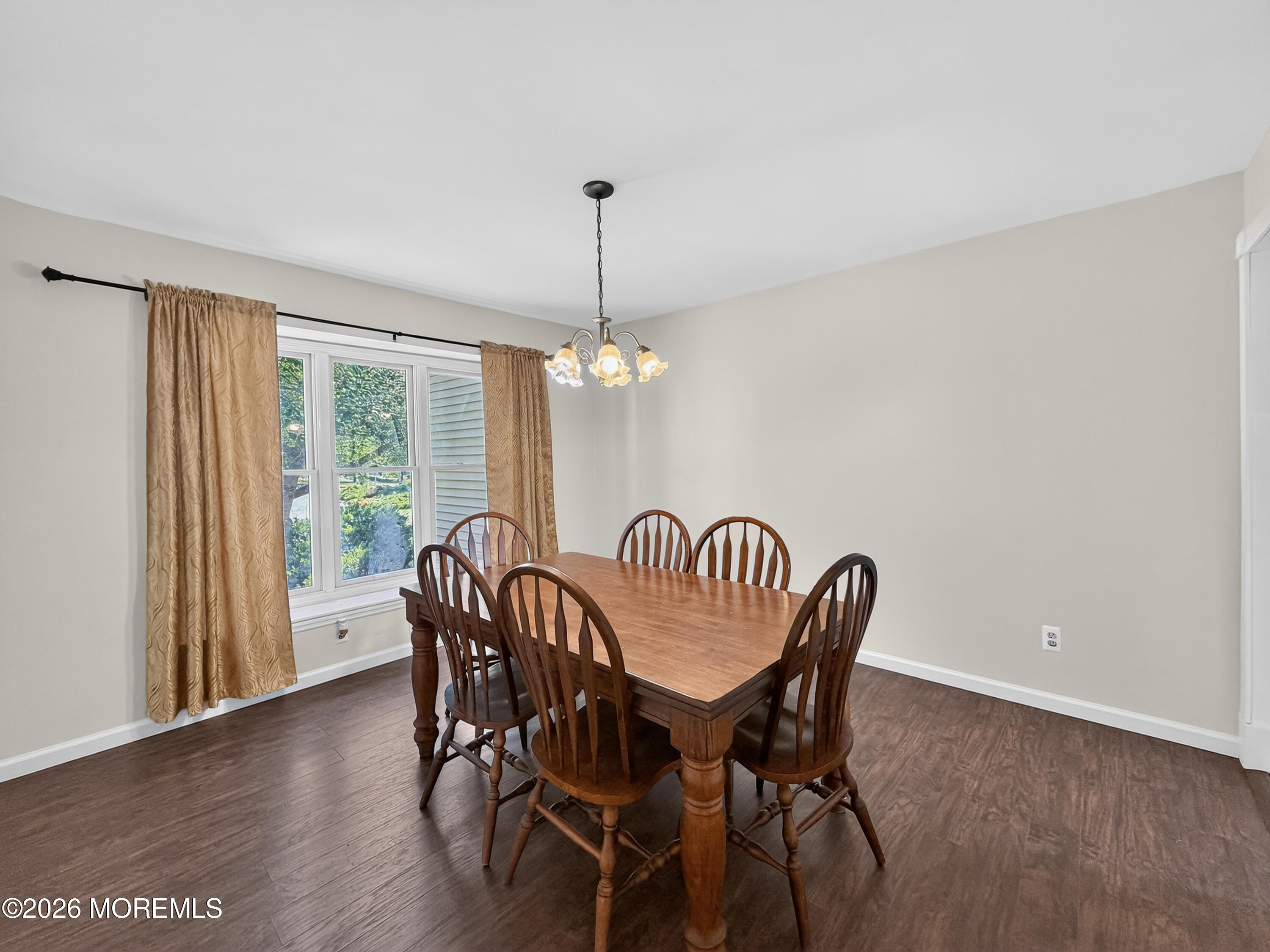 25 Rimwood Lane Howell NJ 07731