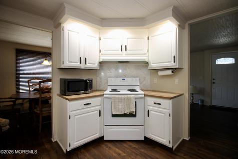606 Jerome Place Freehold NJ 07728