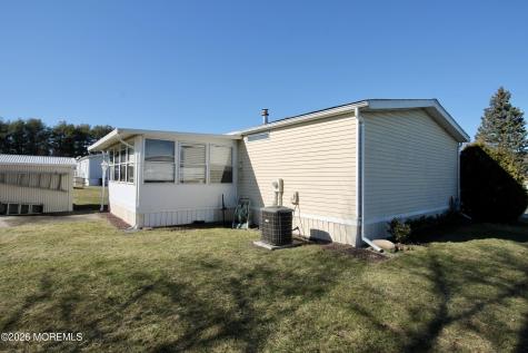 606 Jerome Place Freehold NJ 07728