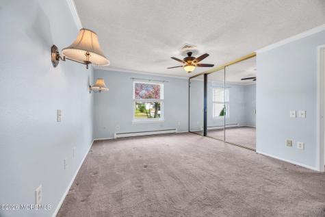 81B Banyan Plaza Monroe NJ 08831