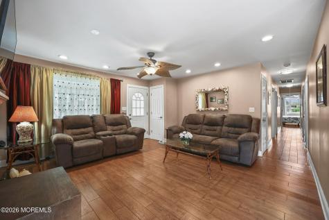 27B Lenape Trail Brick NJ 08724