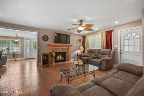 27B Lenape Trail Brick NJ 08724