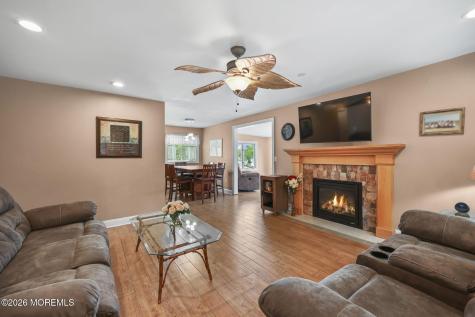 27B Lenape Trail Brick NJ 08724