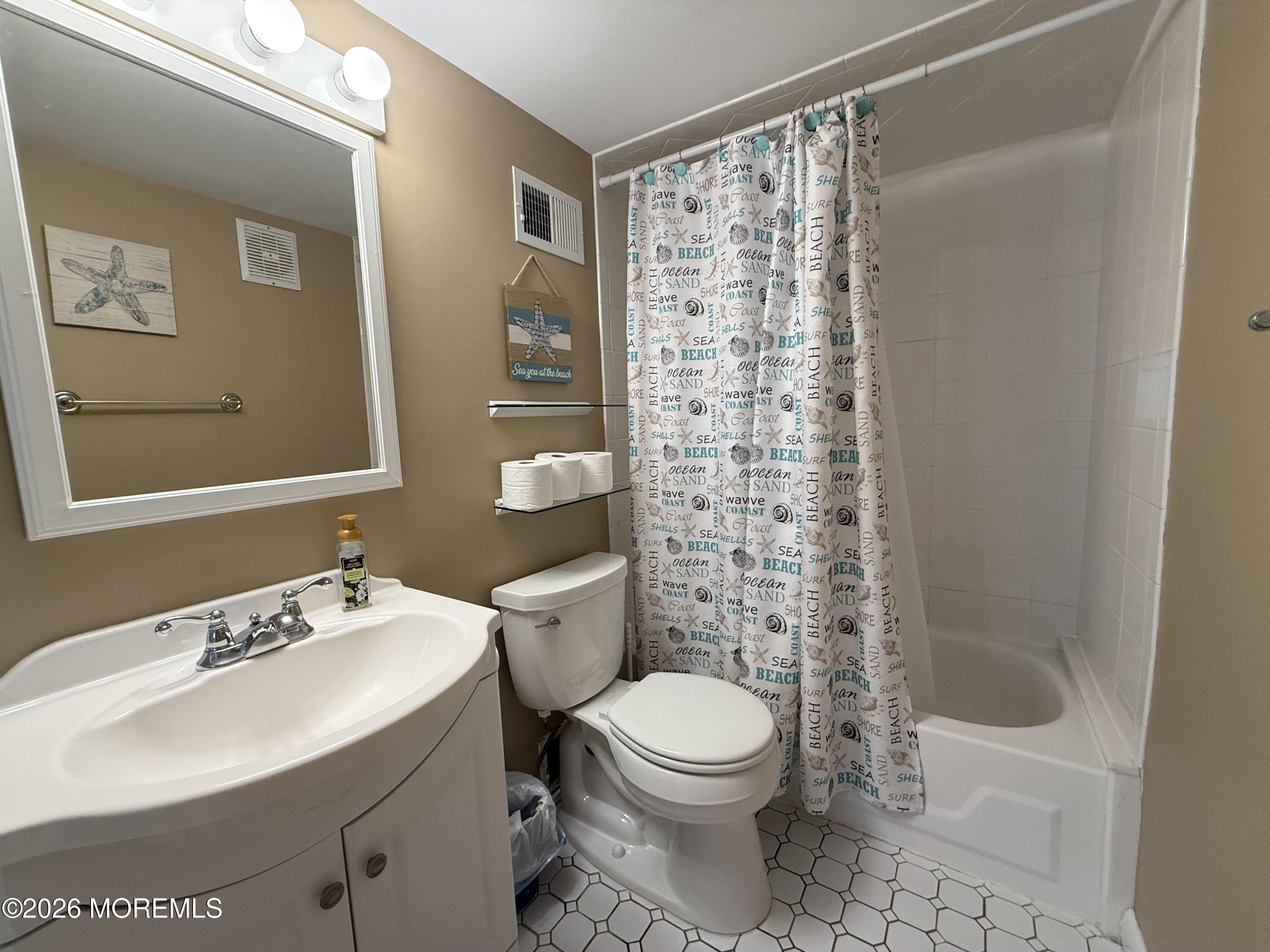 8 Brunswick Place Point Pleasant Beach NJ 08742