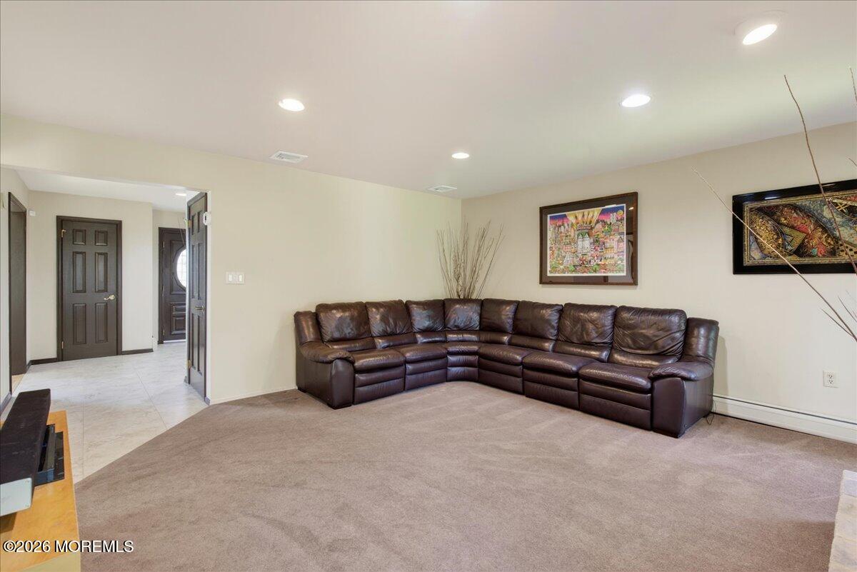 17 Bingham Drive Marlboro NJ 07746