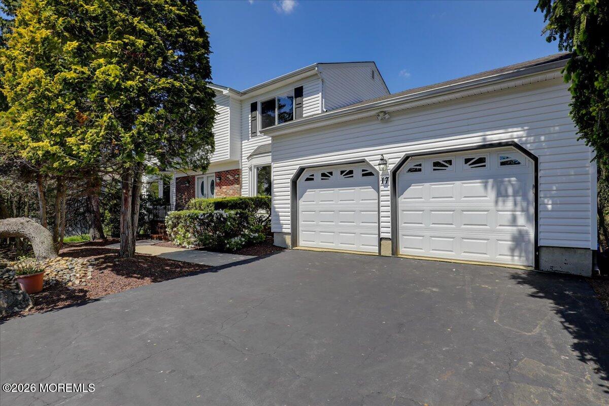 17 Bingham Drive Marlboro NJ 07746