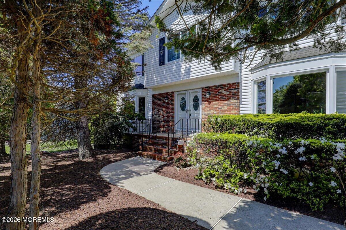 17 Bingham Drive Marlboro NJ 07746