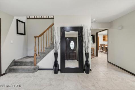17 Bingham Drive Marlboro NJ 07746