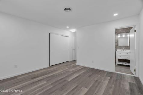 50 Oakfield Road Toms River NJ 08757