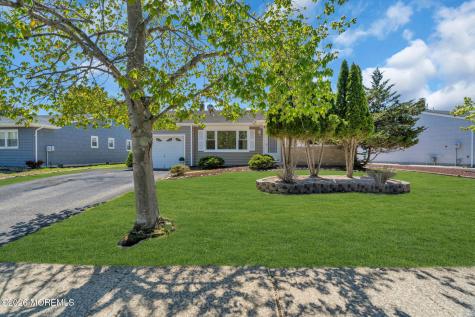 50 Oakfield Road Toms River NJ 08757