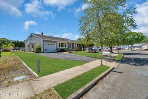 50 Oakfield Road Toms River NJ 08757