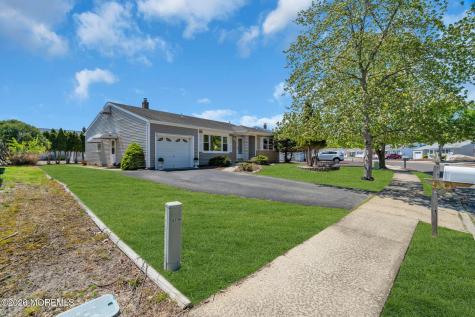 50 Oakfield Road Toms River NJ 08757