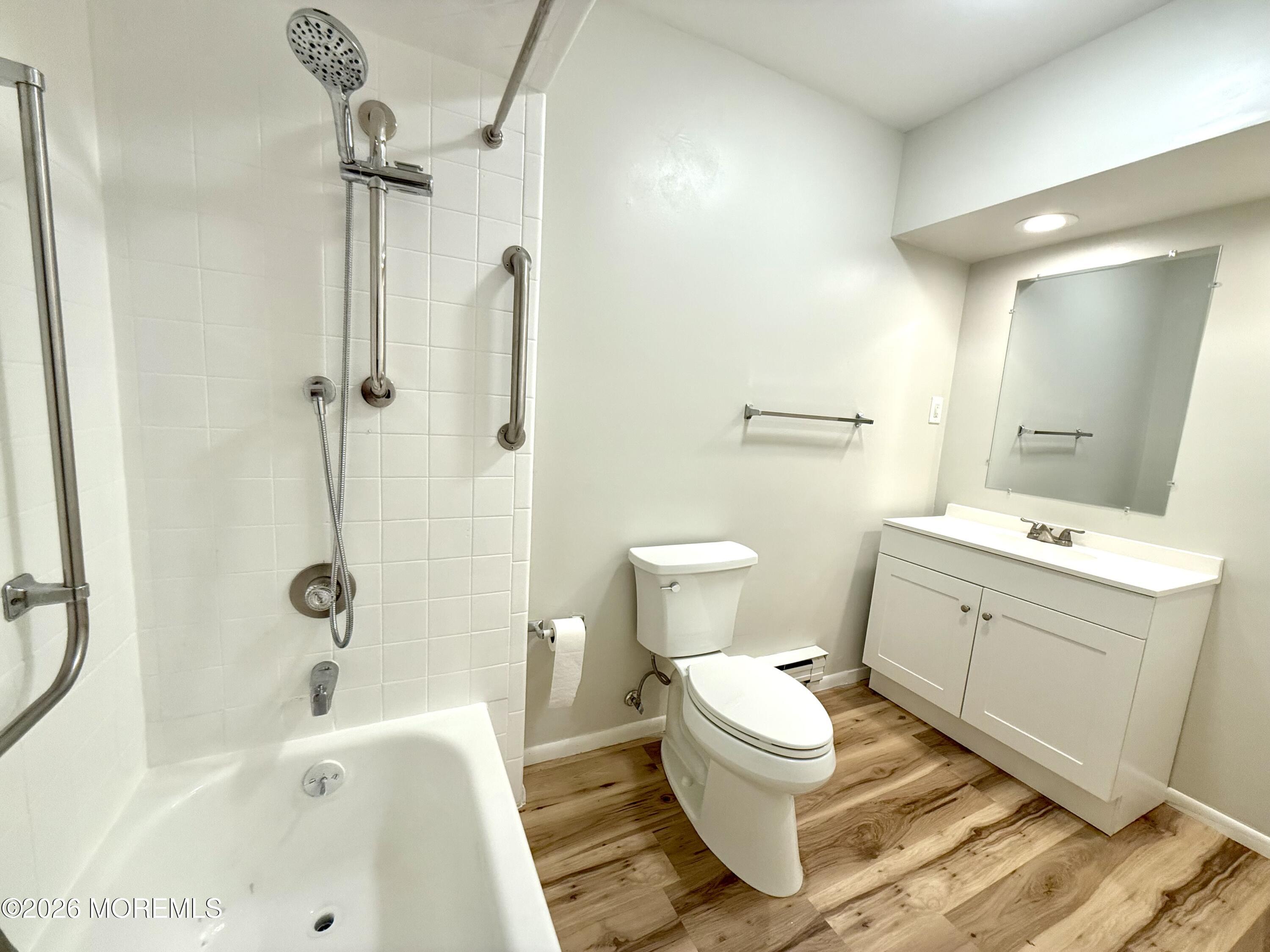 67 Overlook Way Manalapan NJ 07726