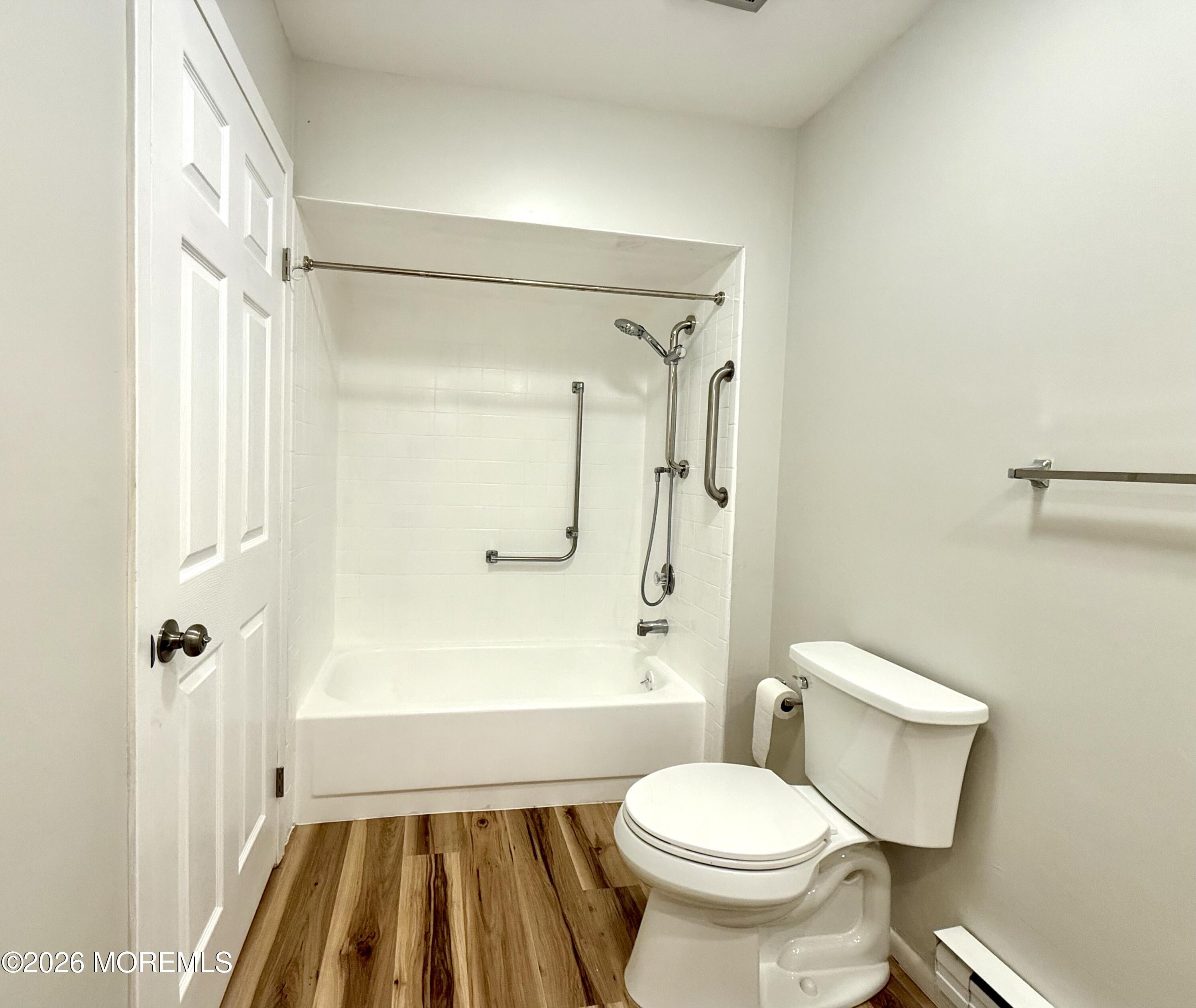 67 Overlook Way Manalapan NJ 07726