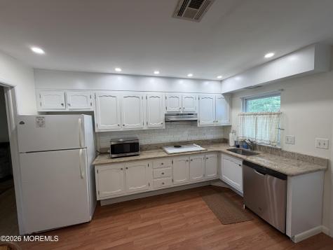 220A Buckingham Court Lakewood NJ 08701