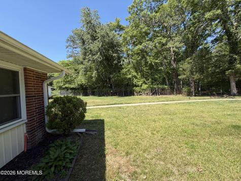 220A Buckingham Court Lakewood NJ 08701