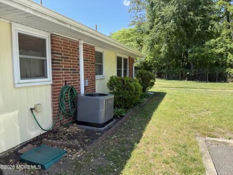 220A Buckingham Court Lakewood NJ 08701