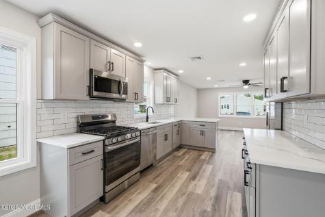 80 Westbrook Drive Toms River NJ 08757