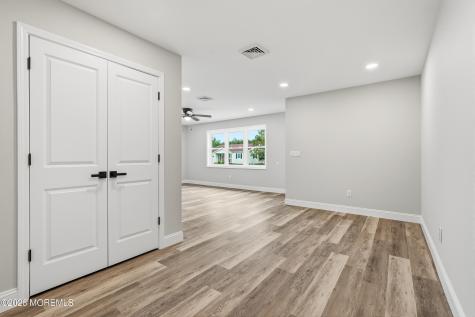 80 Westbrook Drive Toms River NJ 08757