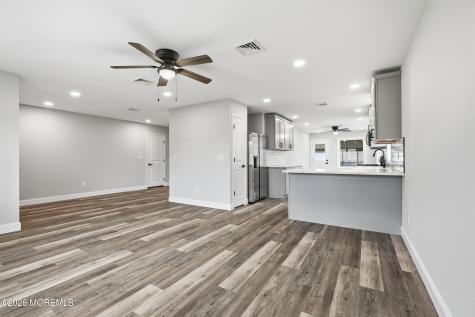 80 Westbrook Drive Toms River NJ 08757