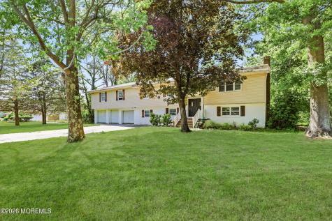 59 Sunnyside Road Howell NJ 07731