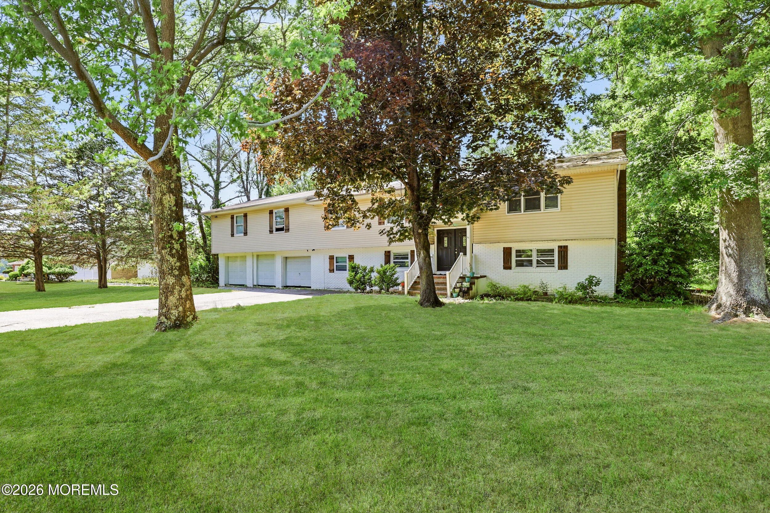 59 Sunnyside Road Howell NJ 07731