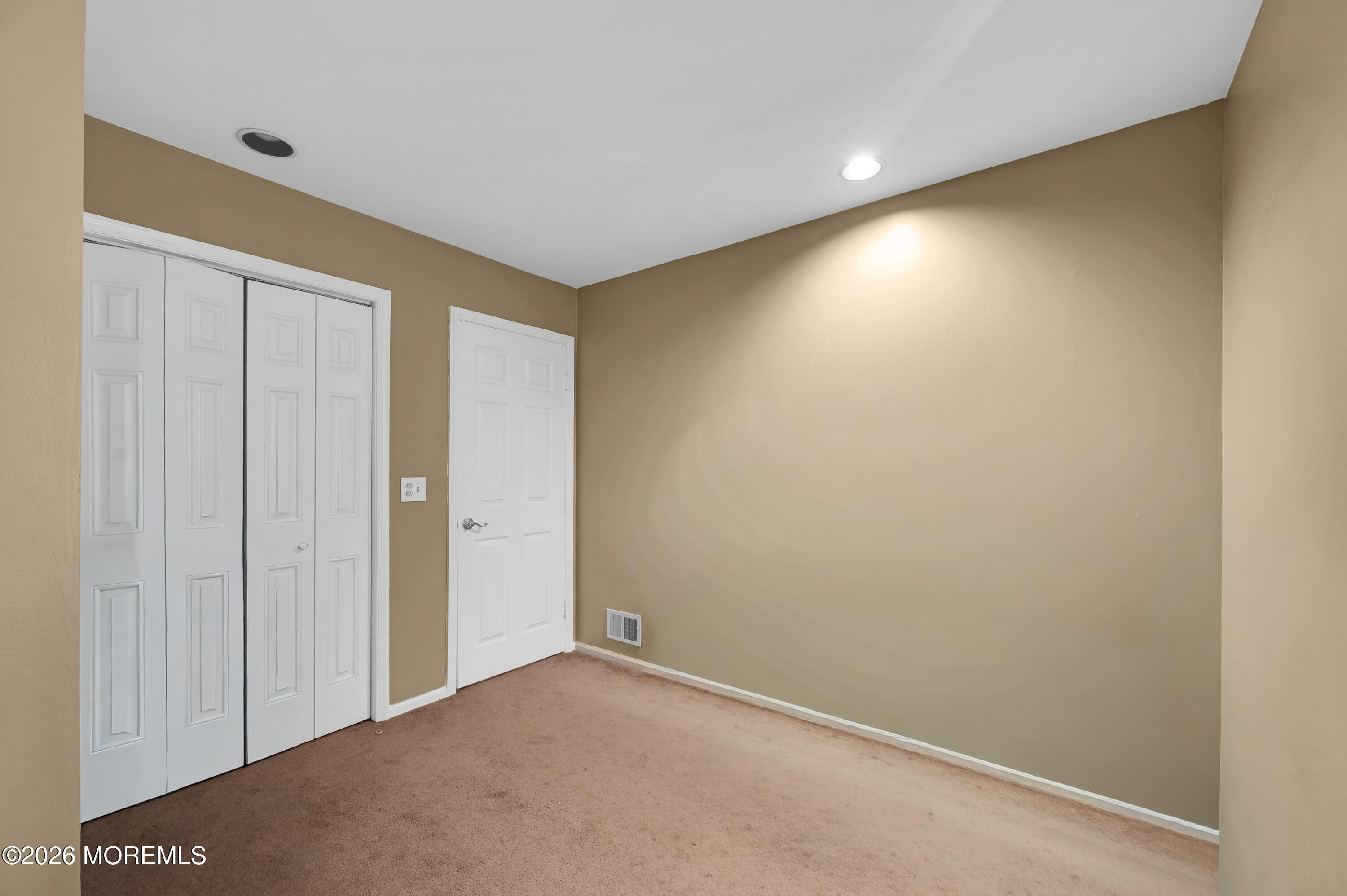 746 Ryan Run Toms River NJ 08753