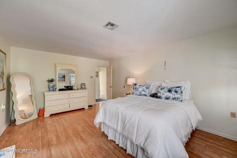 17 Piedmont Court Brick NJ 08724