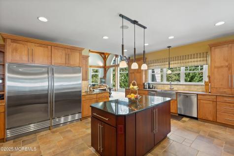 6 Lamb Lane Manalapan NJ 07726