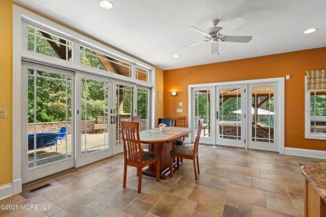 6 Lamb Lane Manalapan NJ 07726