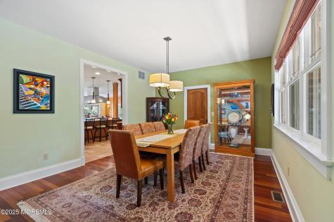 6 Lamb Lane Manalapan NJ 07726