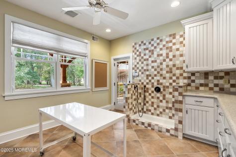 6 Lamb Lane Manalapan NJ 07726