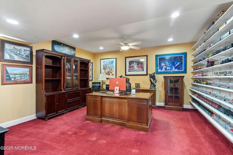 6 Lamb Lane Manalapan NJ 07726