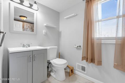 367 S Green Street Tuckerton NJ 08087