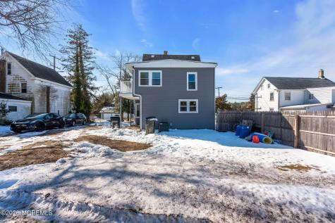 367 S Green Street Tuckerton NJ 08087