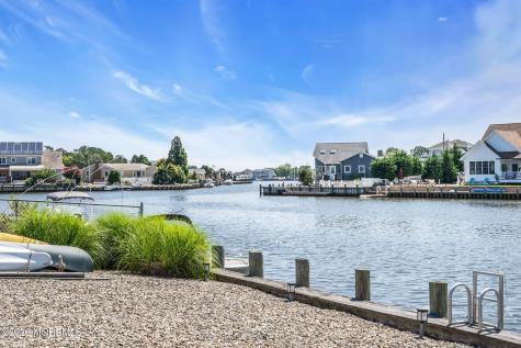 39 Parkers Point Boulevard Forked River NJ 08731