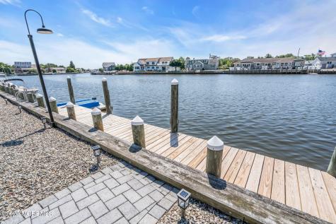 39 Parkers Point Boulevard Forked River NJ 08731