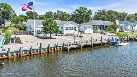 39 Parkers Point Boulevard Forked River NJ 08731