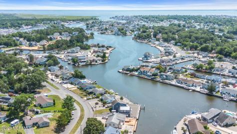 39 Parkers Point Boulevard Forked River NJ 08731