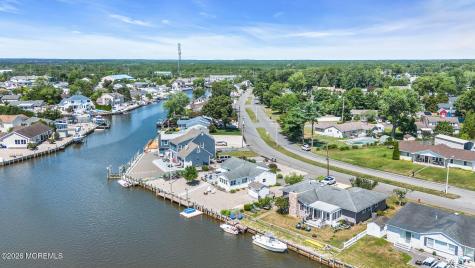 39 Parkers Point Boulevard Forked River NJ 08731