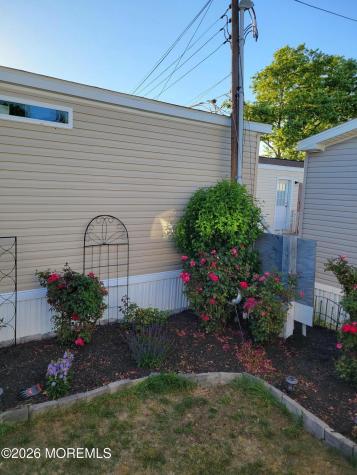 31 Monique Circle Hazlet NJ 07730