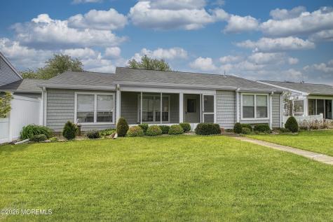 943 Liverpool Circle Manchester NJ 08759