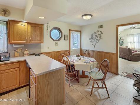 2104 Serpentine Drive Lacey NJ 08734