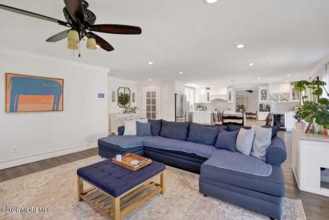 10 Wayne Court Manalapan NJ 07726