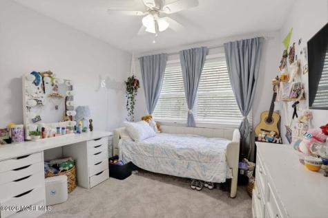 10 Wayne Court Manalapan NJ 07726