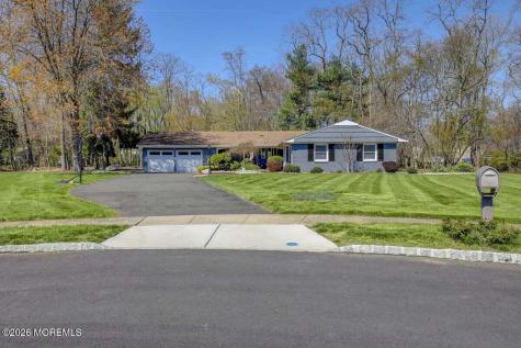 10 Wayne Court Manalapan NJ 07726
