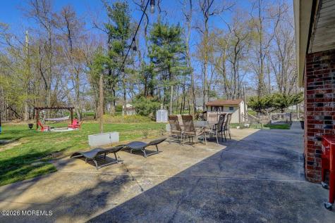 10 Wayne Court Manalapan NJ 07726