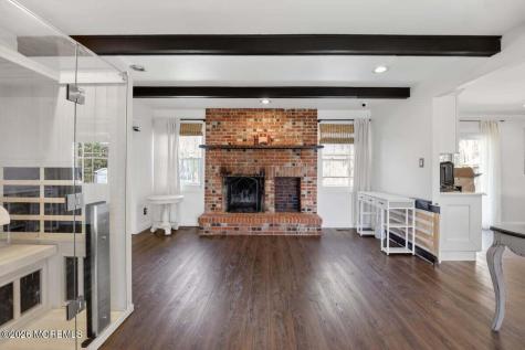 10 Wayne Court Manalapan NJ 07726